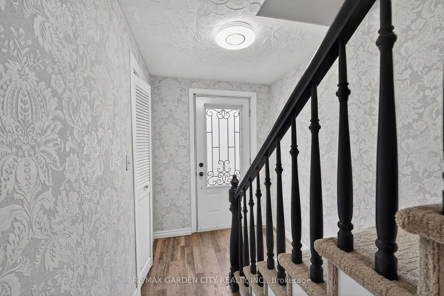 Additional image 8 of 3555 Campden Road