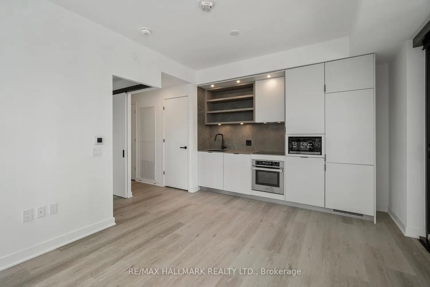 Additional image 11 of 55 Charles Street 1310