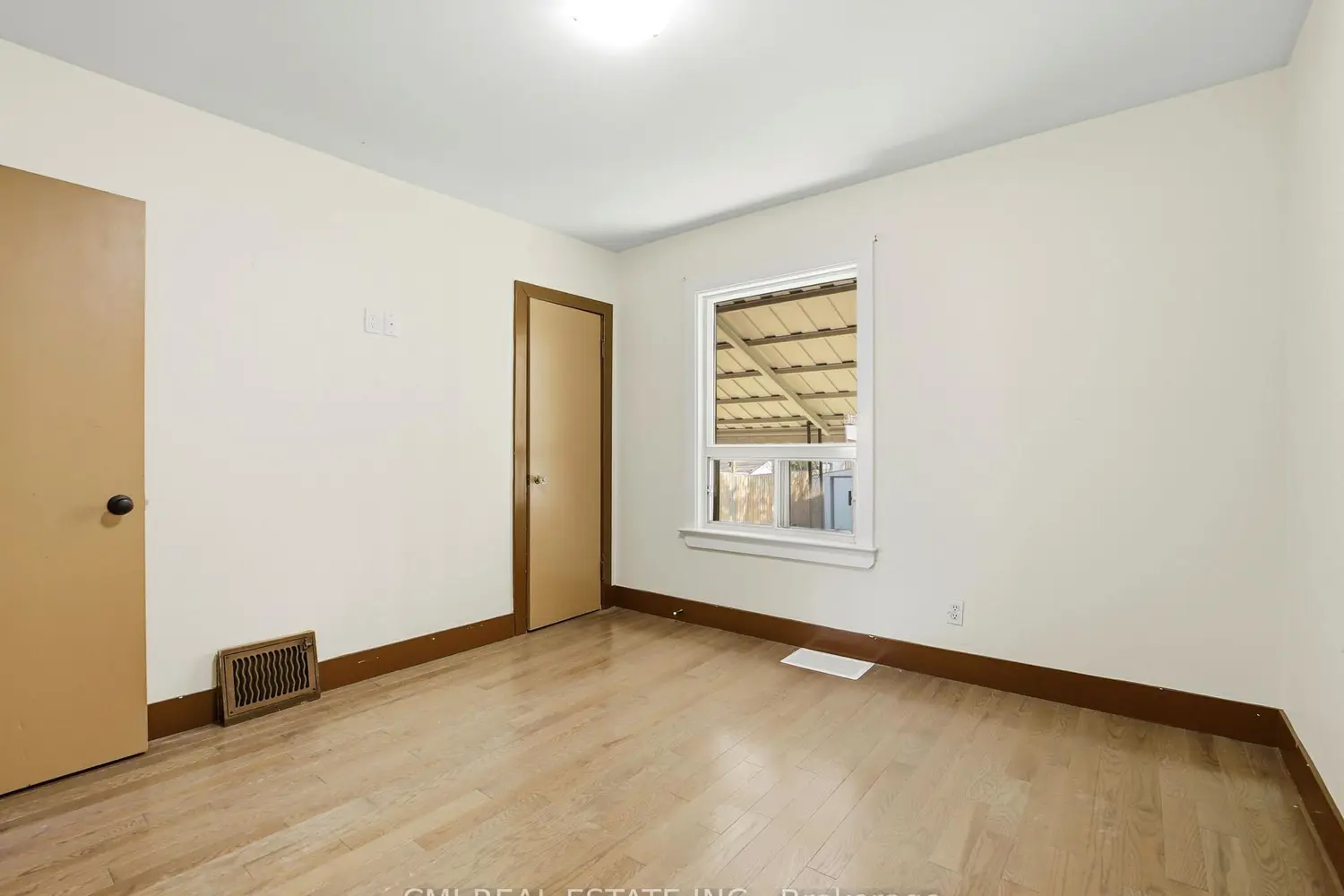 Additional image 8 of 6476 Maranda Street