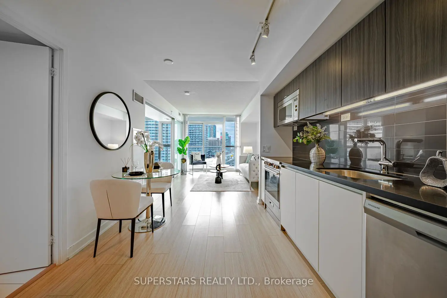 Additional image 4 of 75 Queens Wharf Road 1211