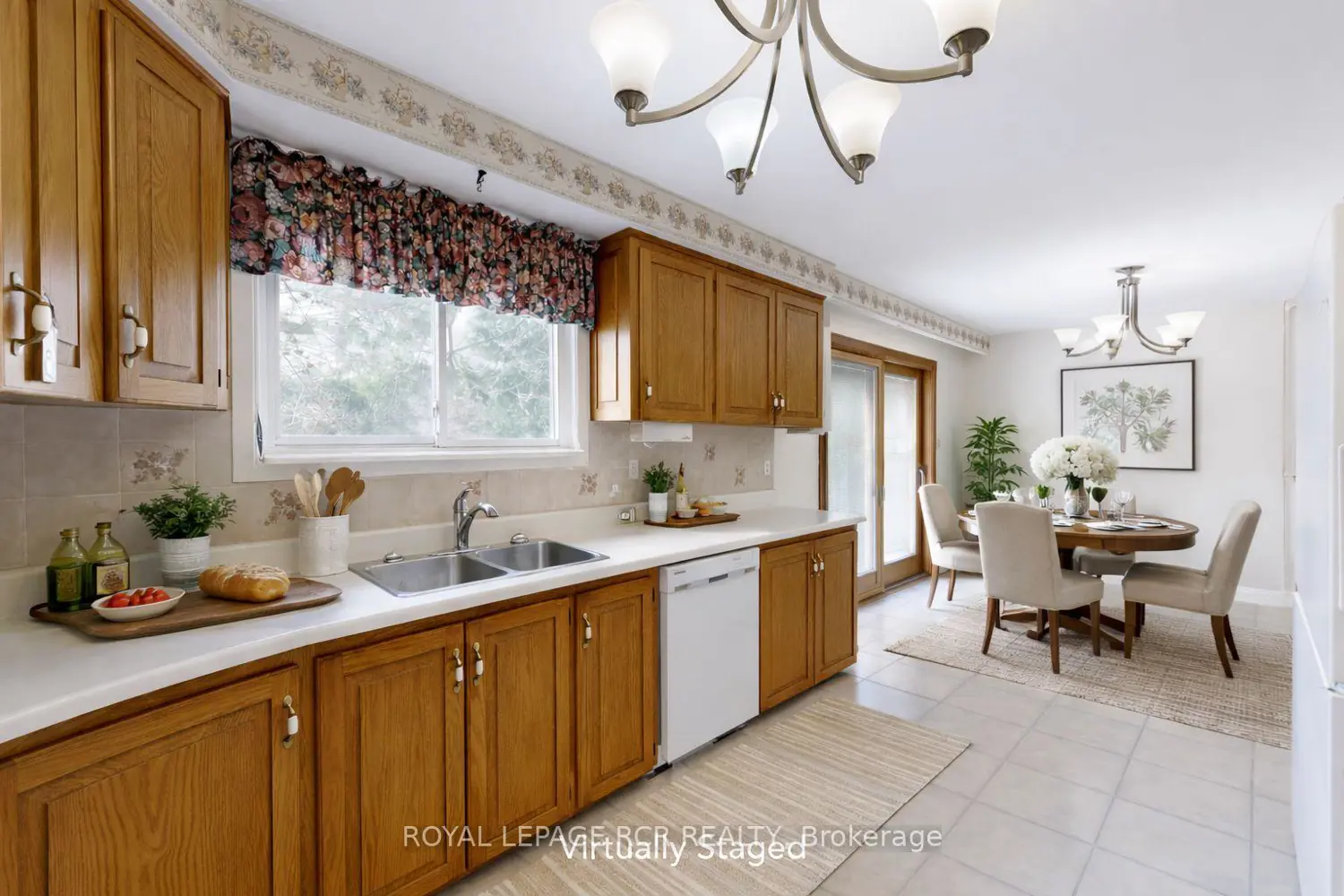 Additional image 4 of 827 Legge Court