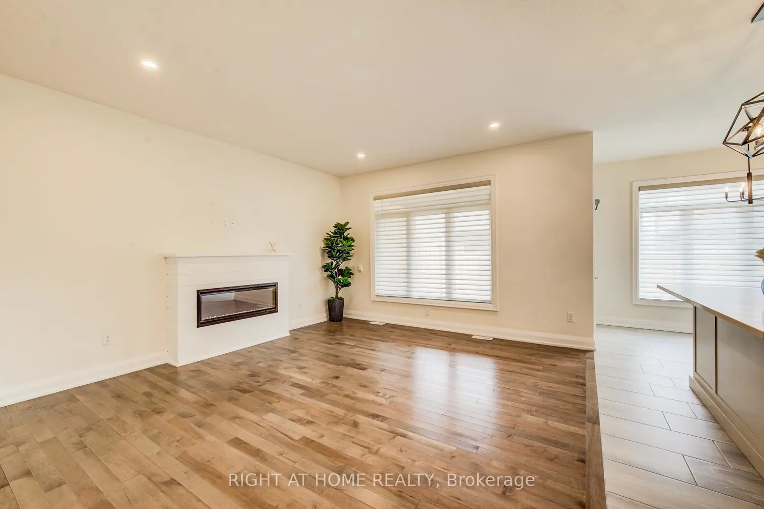 Additional image 3 of 138 Woodberry Crescent