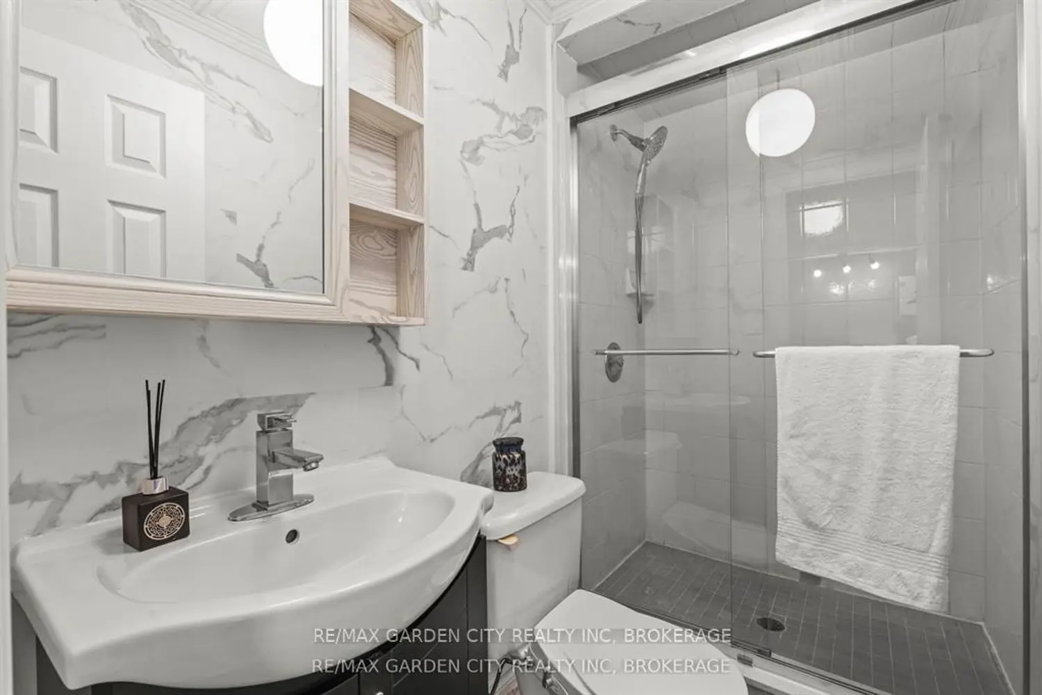 Additional image 12 of 46 Adelene Crescent