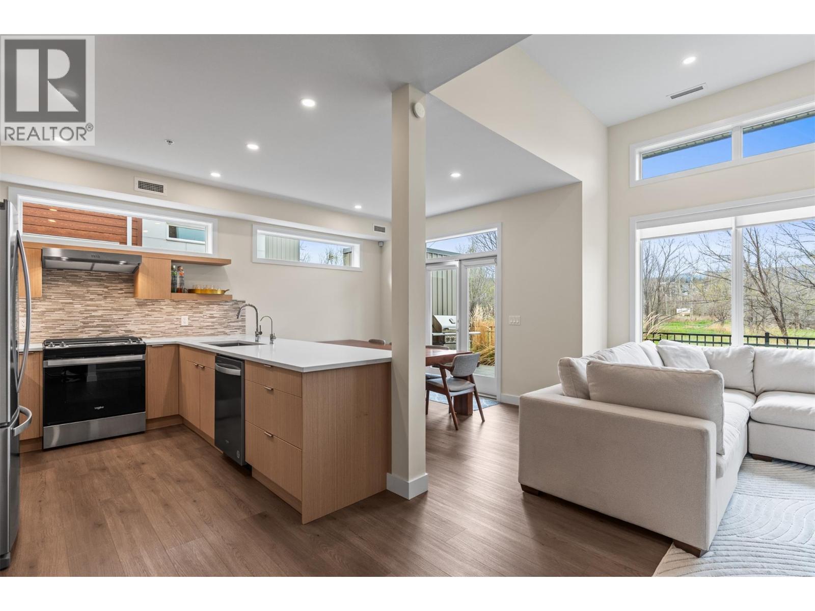 20-3719 Woodsdale Road, Lake Country, BC, V4V1X2