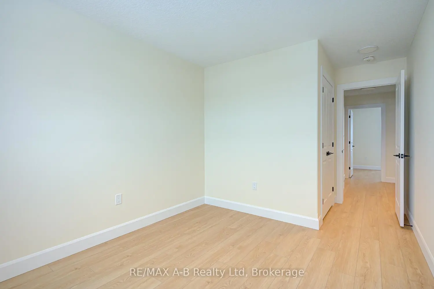 Additional image 16 of 28 Linda Drive