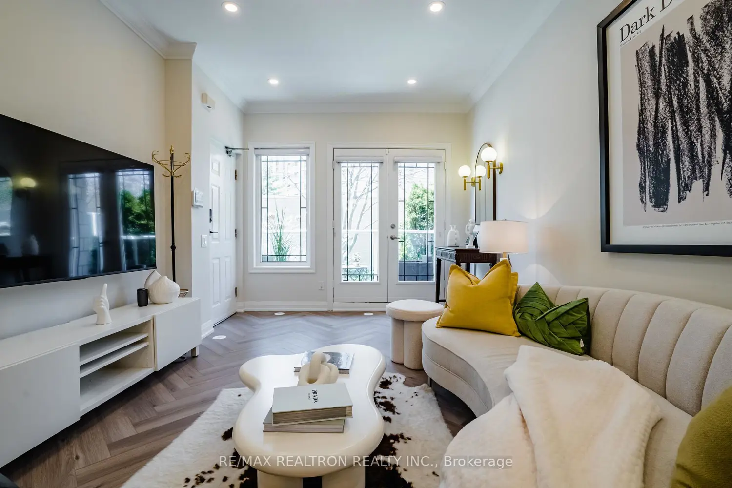 70 Byng Avenue 8