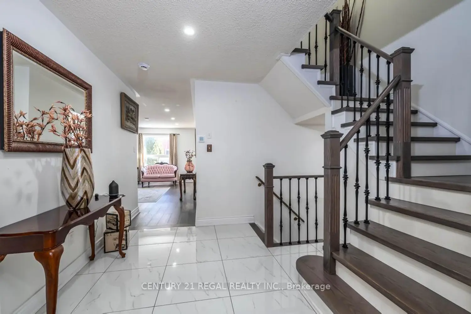 Additional image 7 of 43 Waterton Crescent