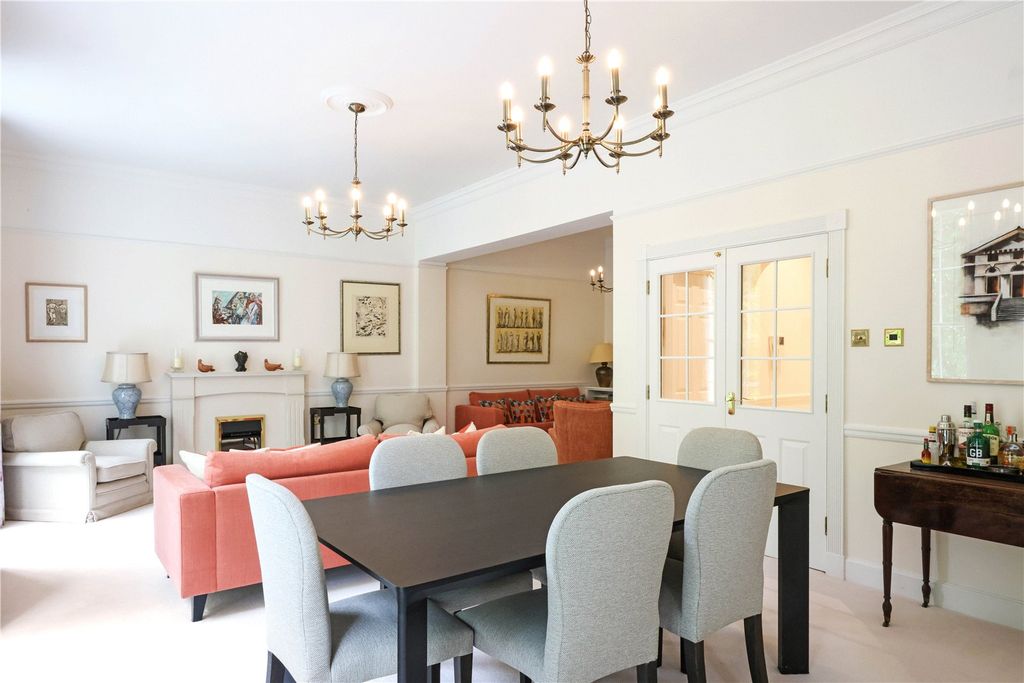 Additional image 7 of 3 bed flat to rentThe Broad Walk, Imperial Square, Cheltenham, Gloucestershire GL50