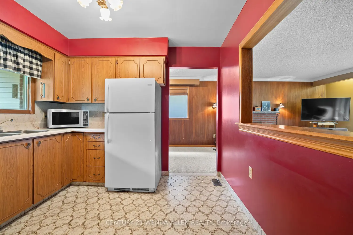 Additional image 5 of 1873 Woodview Avenue