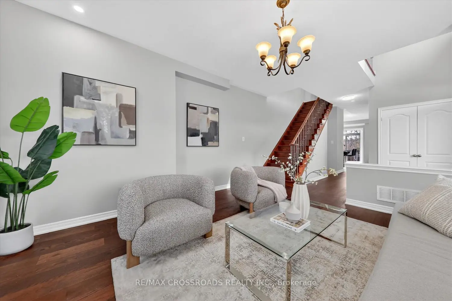175 Riverwalk Drive