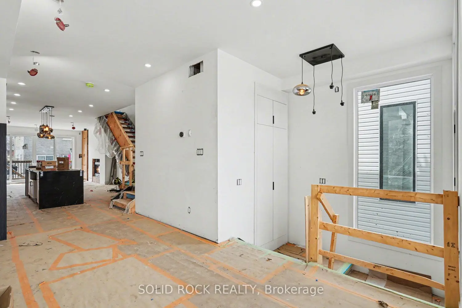 838 Alpine Avenue photo 3