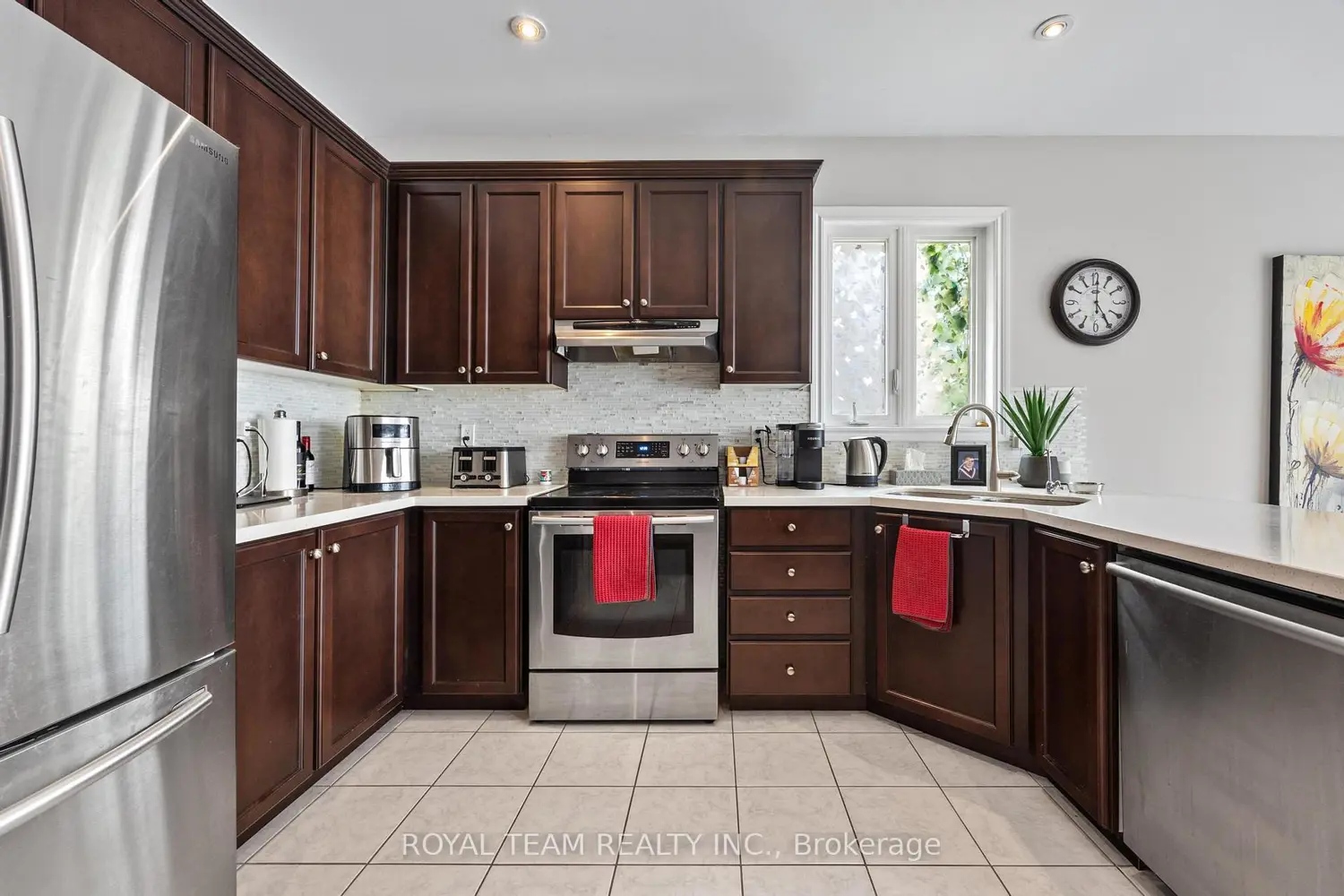 Additional image 9 of 218 Richardson Crescent