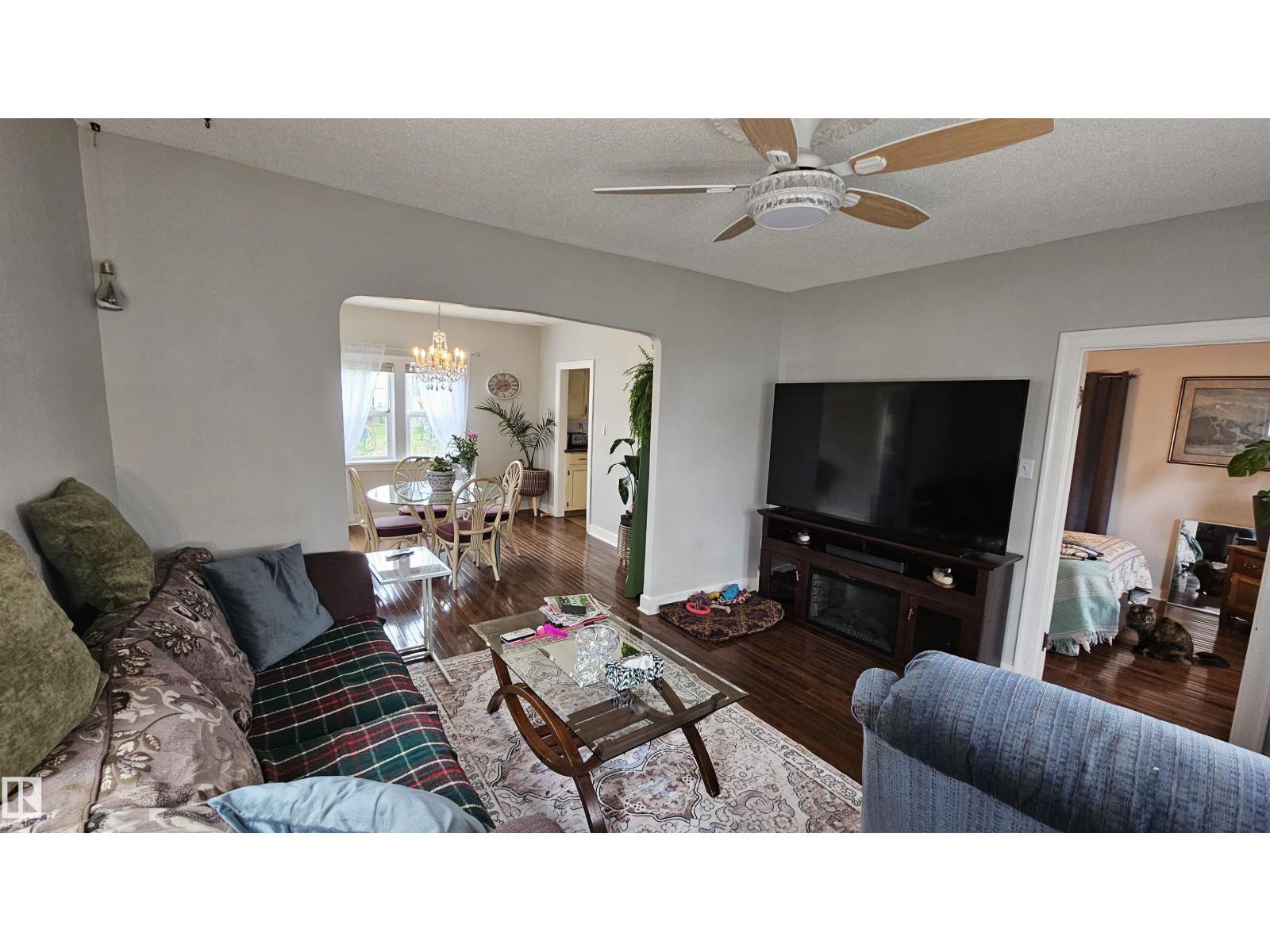 Additional image 5 of 4502 52 Street, Wetaskiwin, AB, T9A1N6