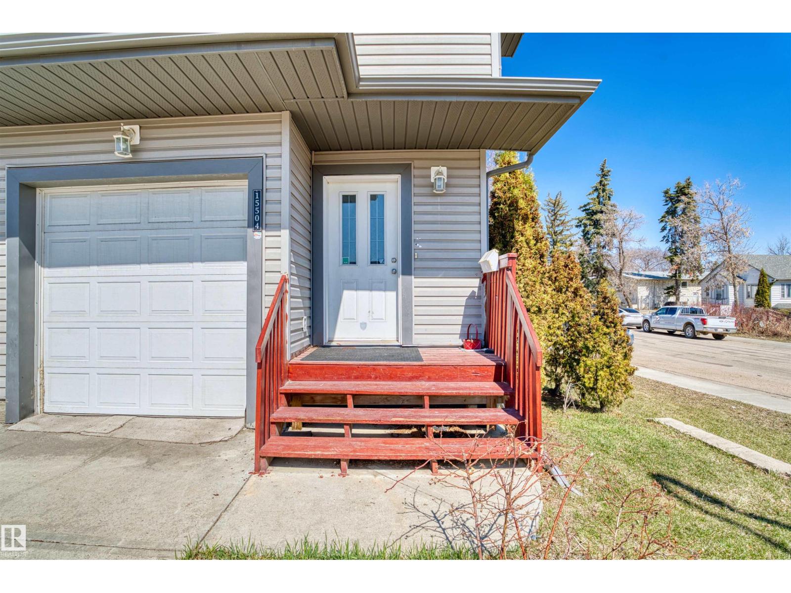 Additional image 2 of 15504 102 Avenue NW, Edmonton, AB, T5P0N2
