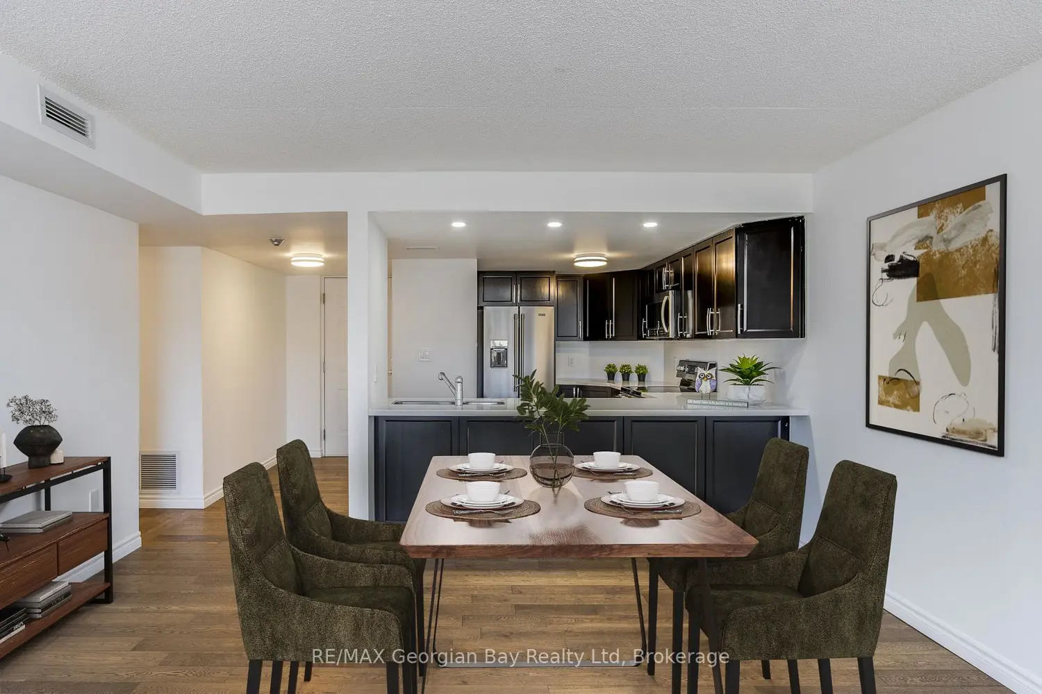 Additional image 6 of 11 Beck Boulevard 404