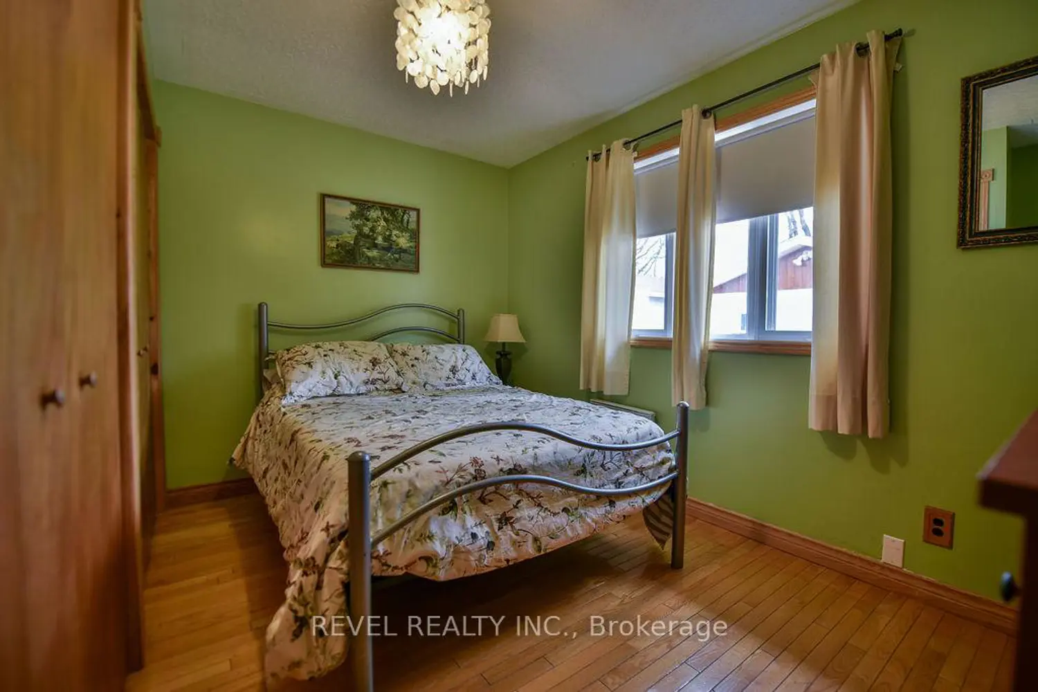 Additional image 7 of 100 Brock Avenue