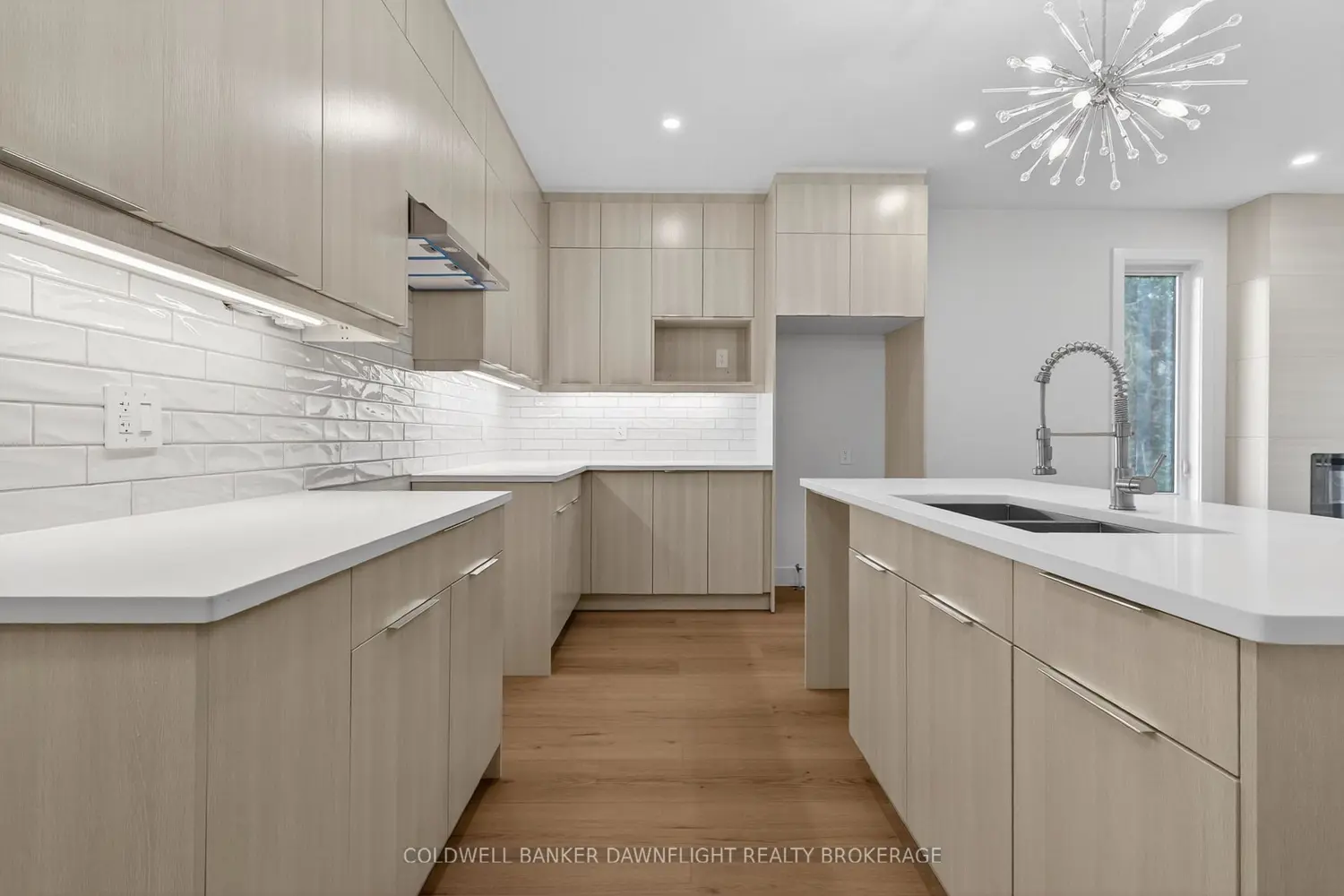 Additional image 5 of 60 Moonlight Court