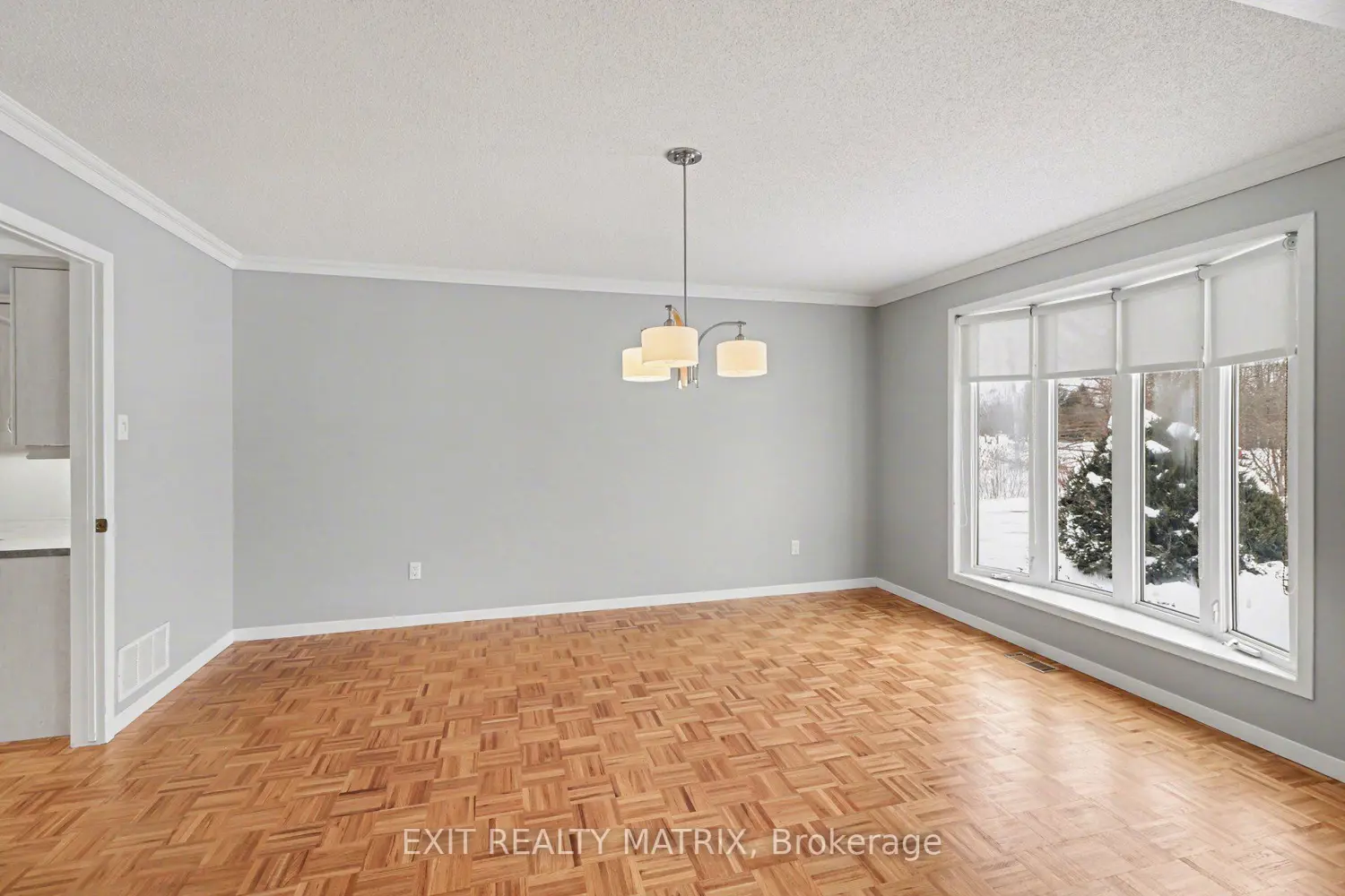 8329 Rodney Farm Drive photo 3