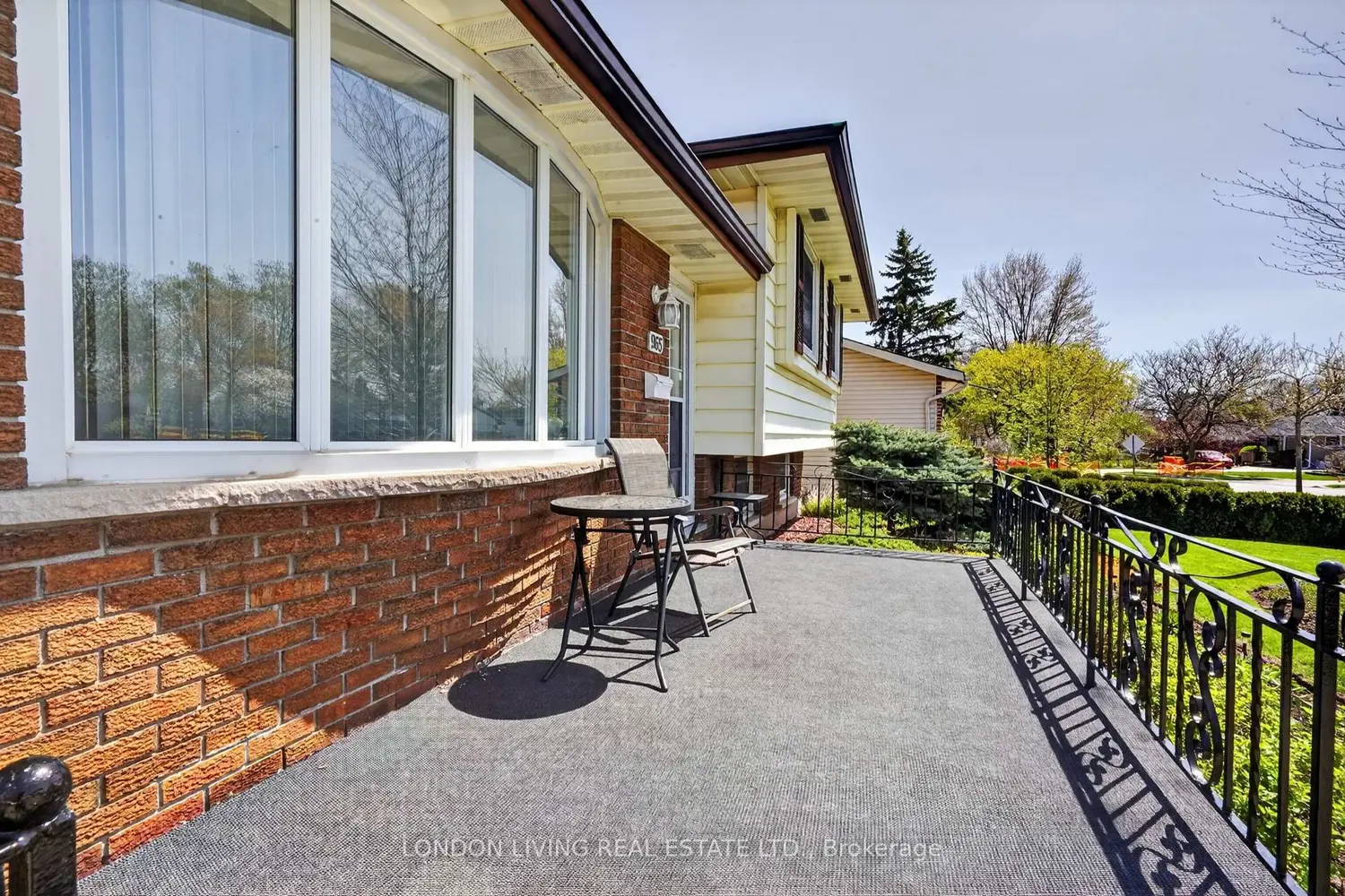965 Osgoode Drive