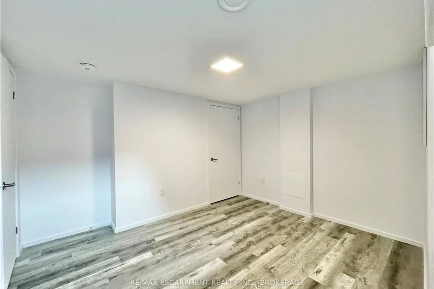 Additional image 19 of 76 Marc Boulevard