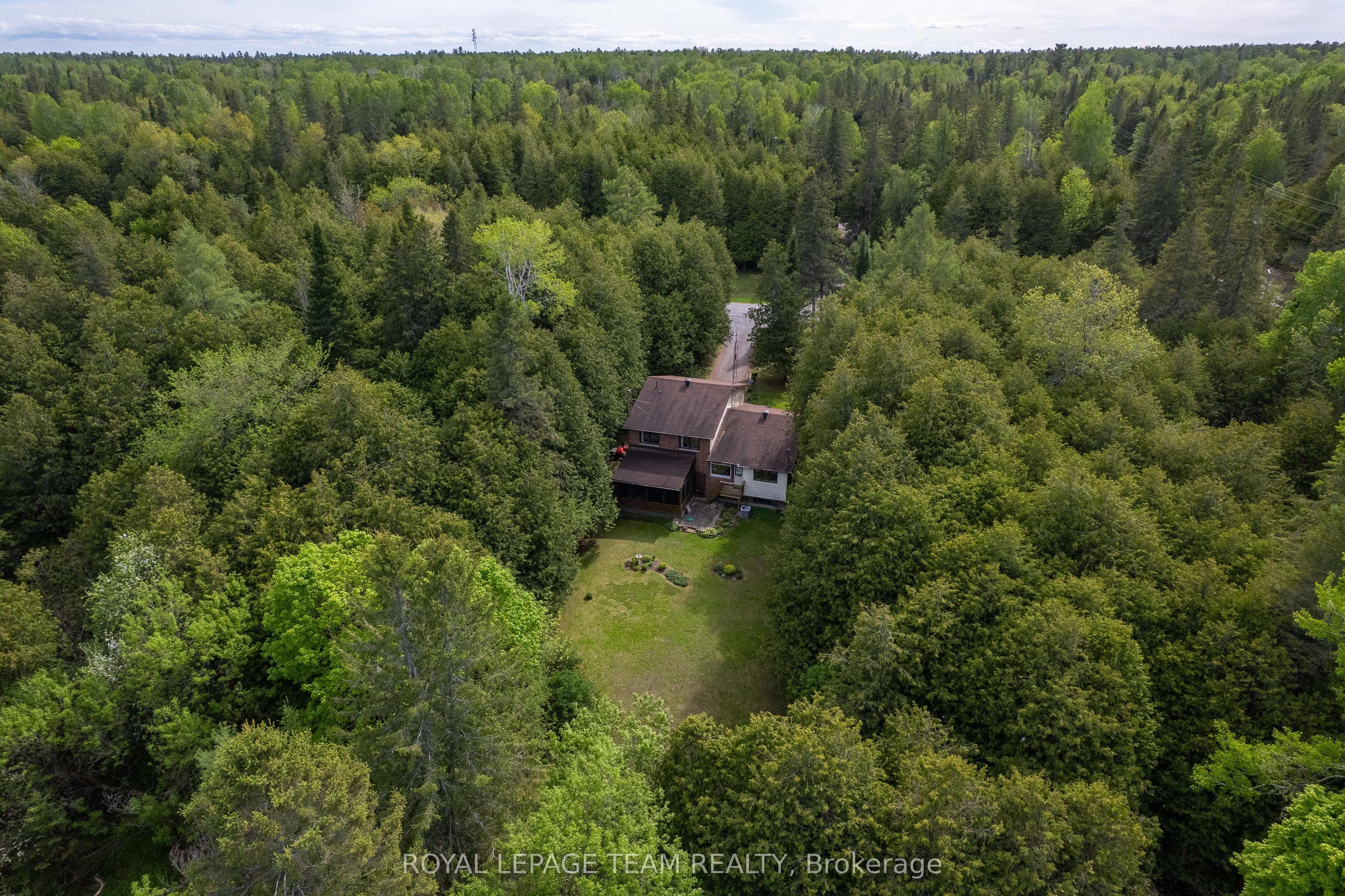 Additional image 2 of 116 Deerwood Drive, Ottawa, ON, K0A 2H0