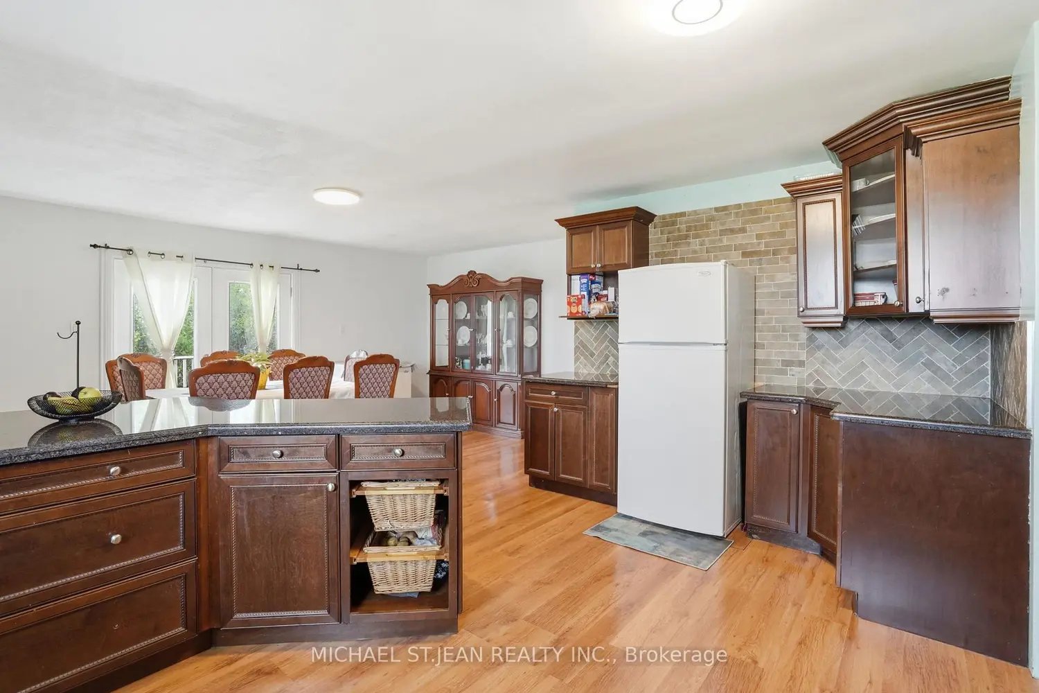 2264 Regional Rd 55 photo 4