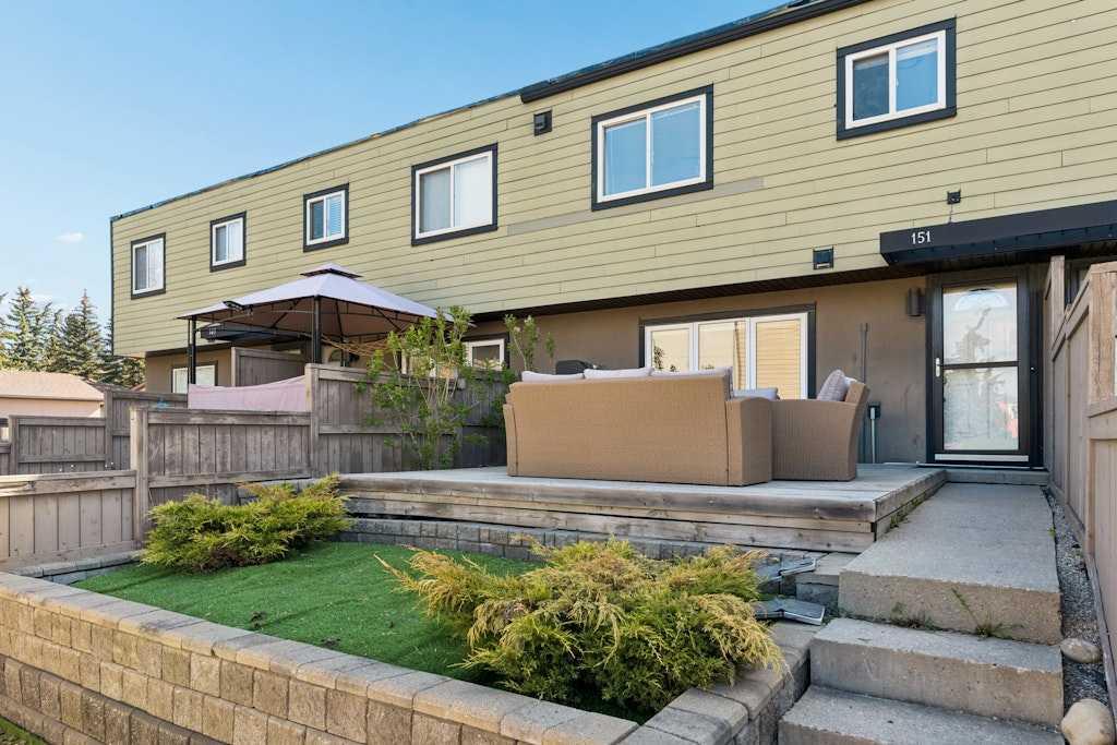 151-3809 45 Street SW, Calgary, AB, T3E 3H4