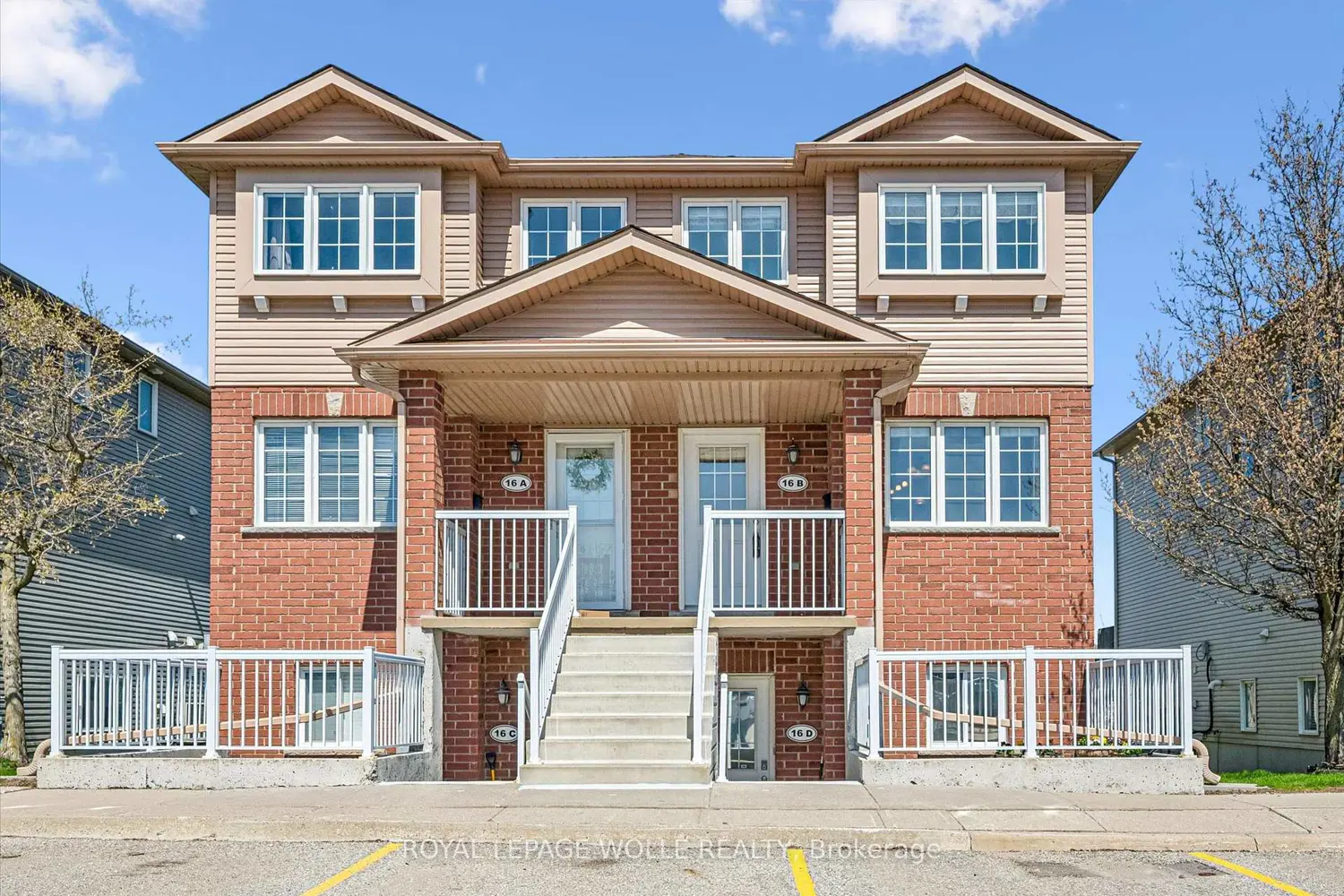 50 Howe Drive 16B