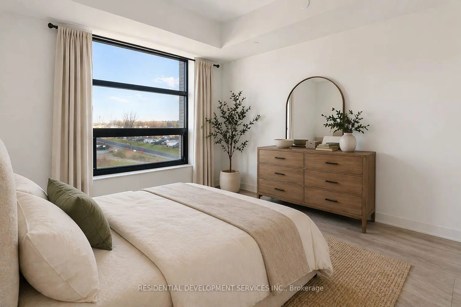 Additional image 5 of 1608 Charles Street 185