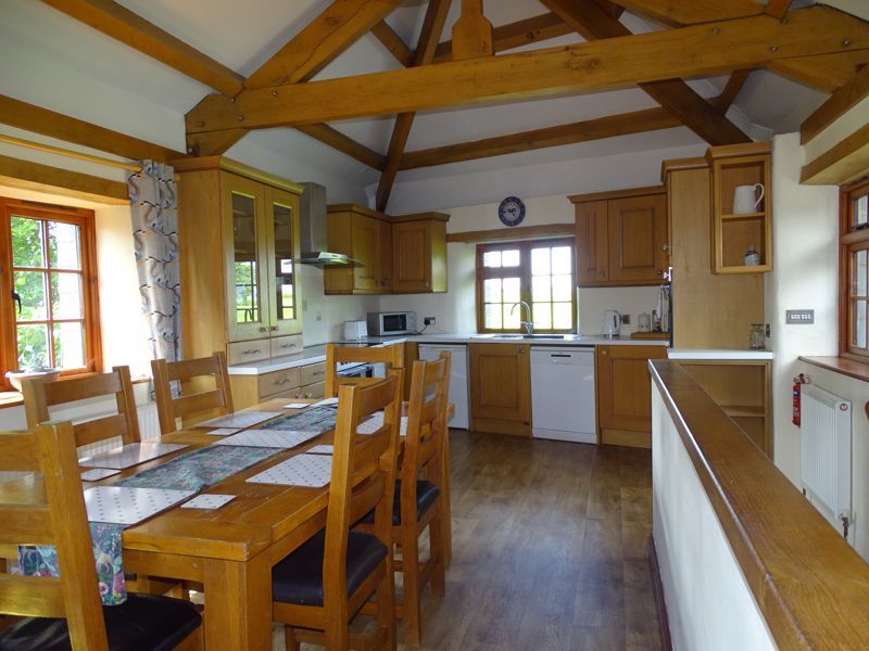 Additional image 2 of 5 bed detached house to rentSt. Ive, Liskeard PL14