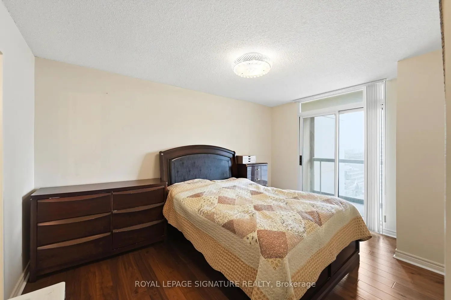 Additional image 12 of 28 Empress Avenue 2302
