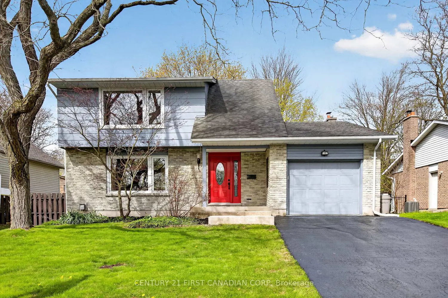 19 Bartlett Crescent
