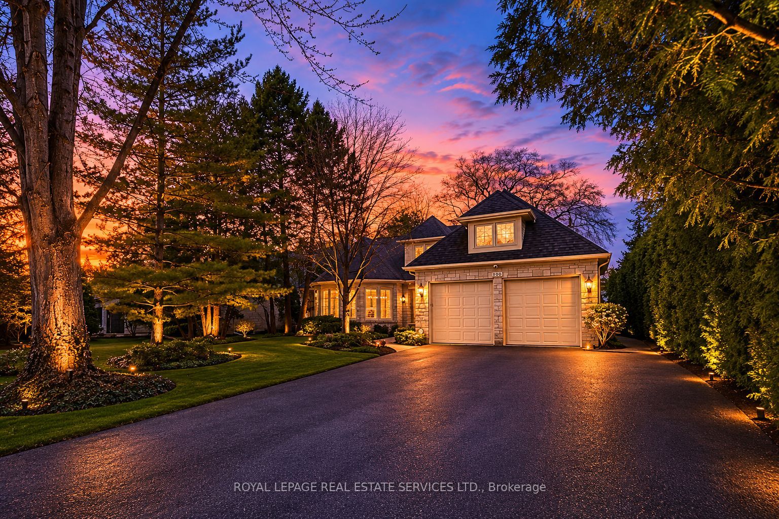 100 Rathburn Road, Toronto, ON, M9A 1R7