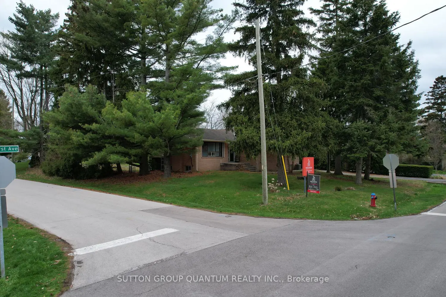 Additional image 3 of 394 Maplehurst Avenue