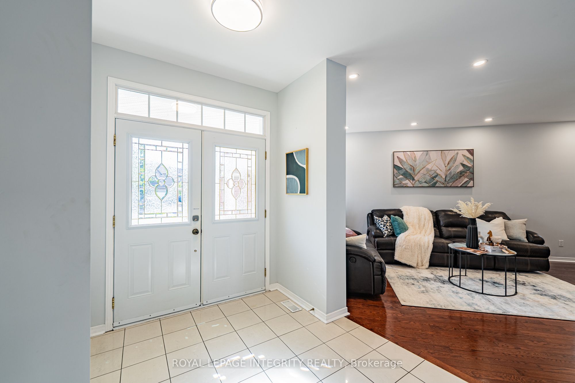 Additional image 4 of 102 Whitestone Drive, Ottawa, ON, K2C 4C5