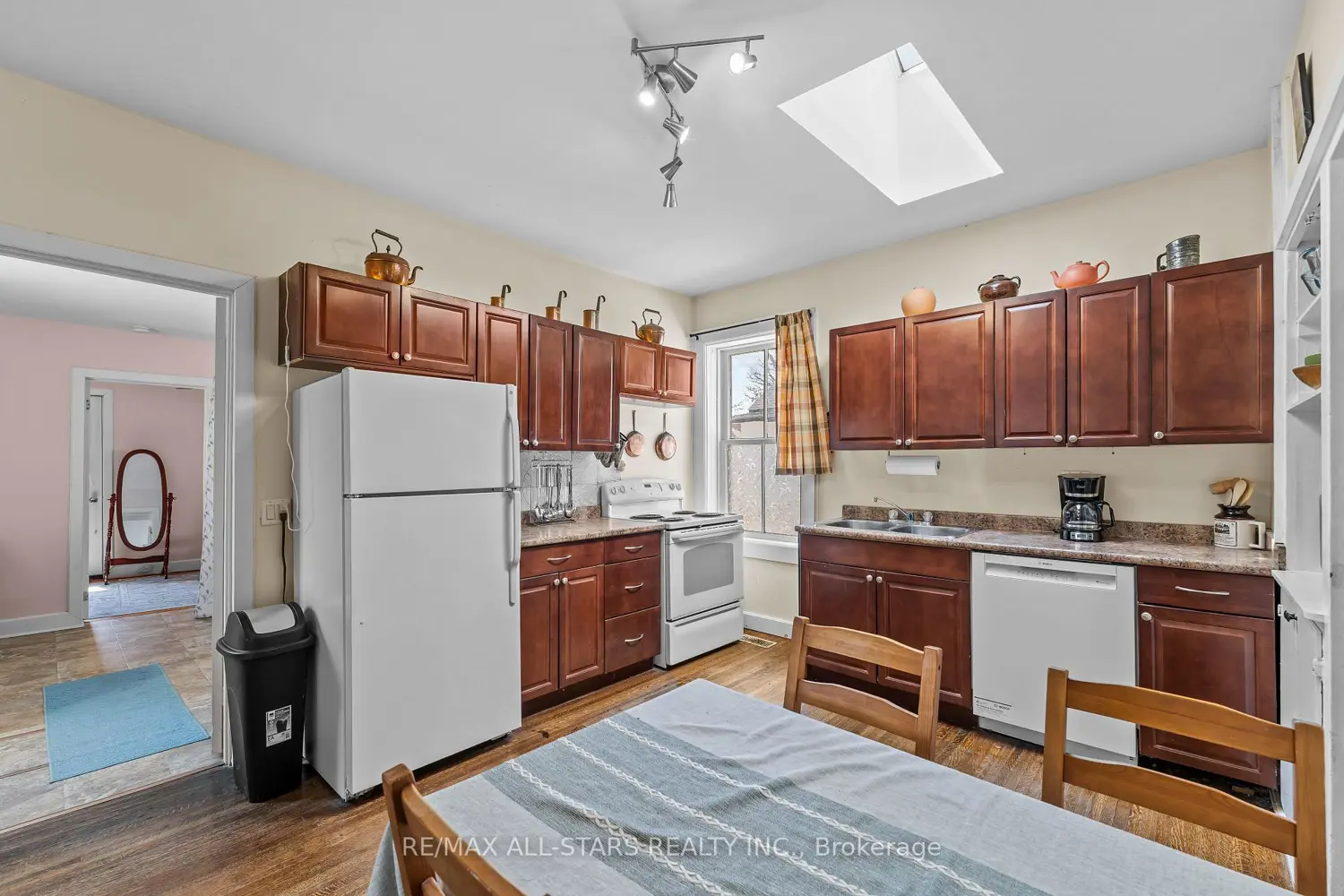 Additional image 9 of 39 Francis Street