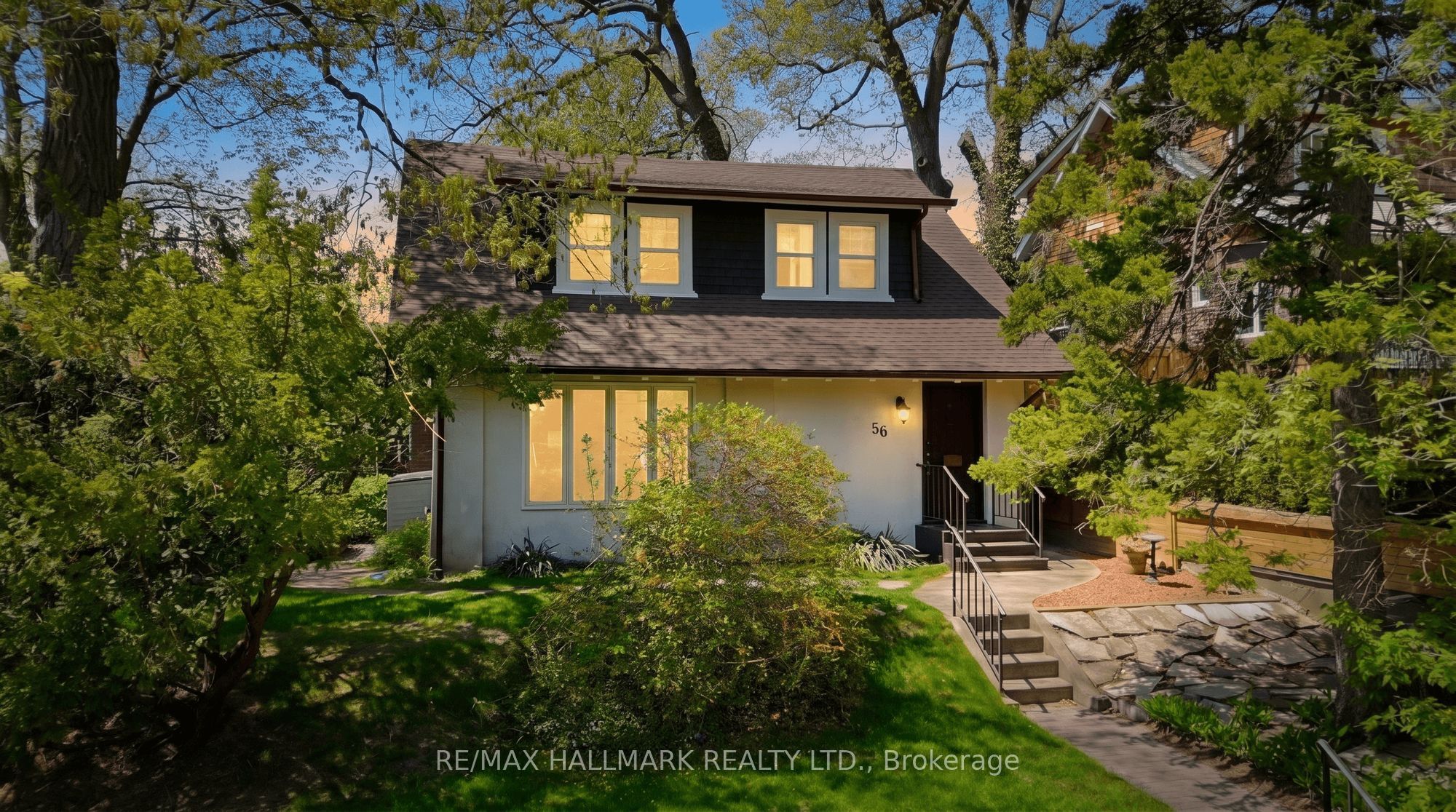 56 Kingswood Road, Toronto, ON, M4E 3N5