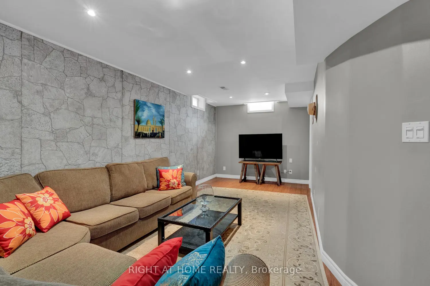 Additional image 13 of 74 Northgrove Crescent