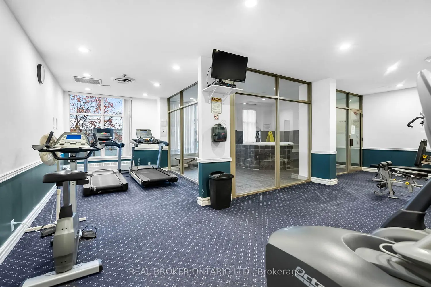 Additional image 11 of 1720 Eglinton Avenue 601