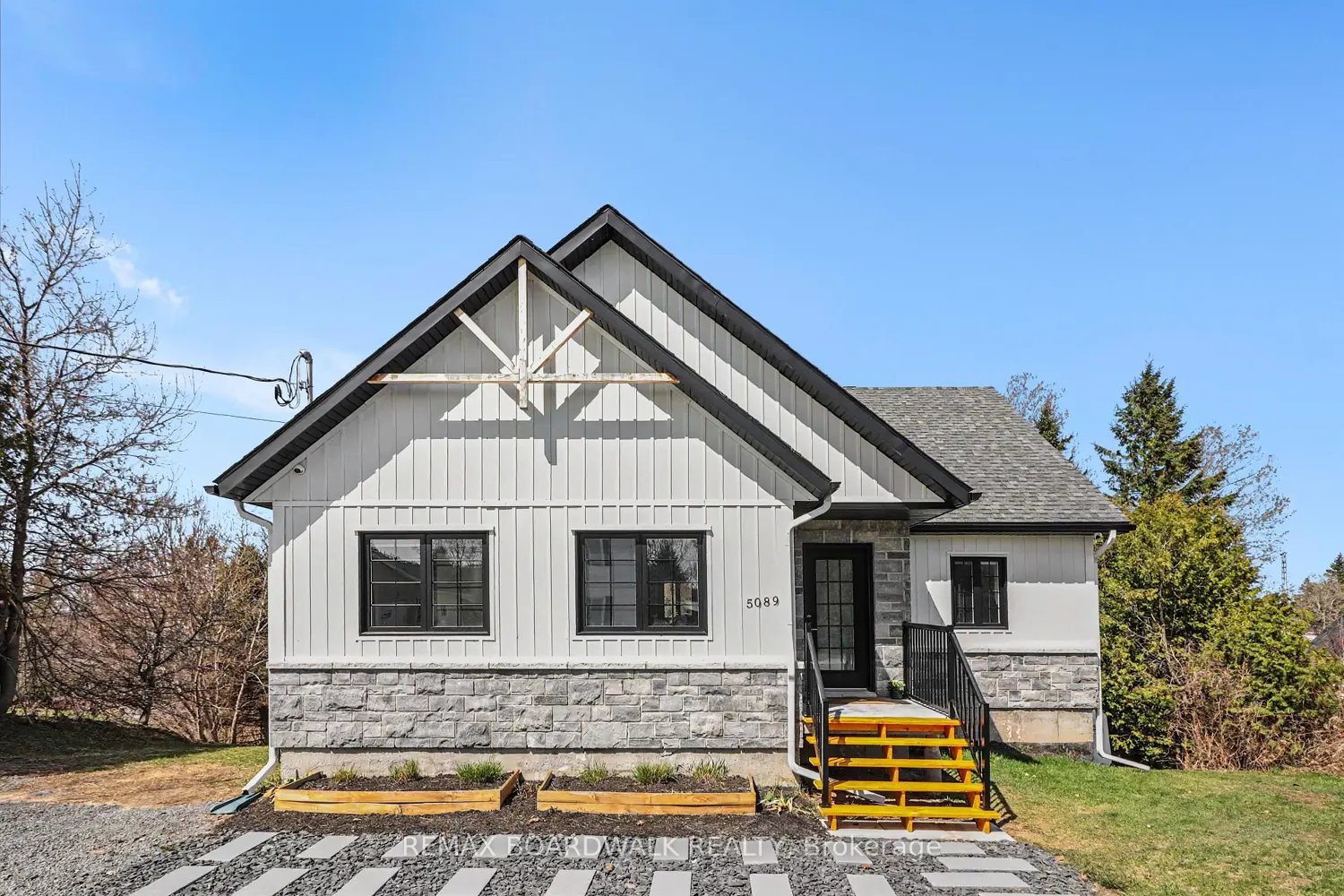 5089 County Rd 10 Road