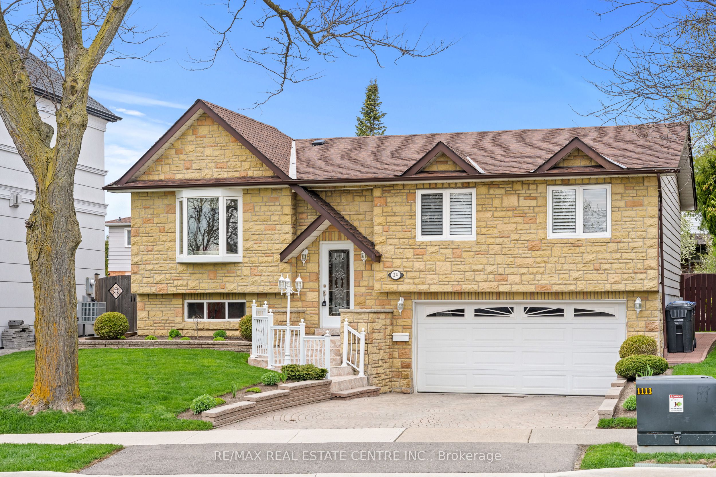 Additional image 2 of 24 Linkdale Road, Brampton, ON, L6V 2Y4