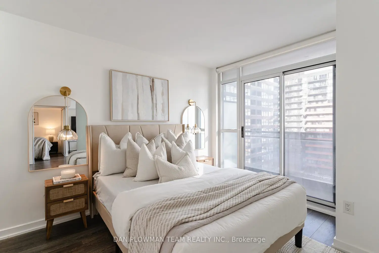Additional image 7 of 8 Telegram Mews 1006