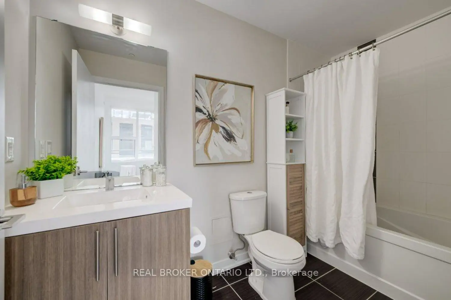 Additional image 13 of 85 Duke Street 308