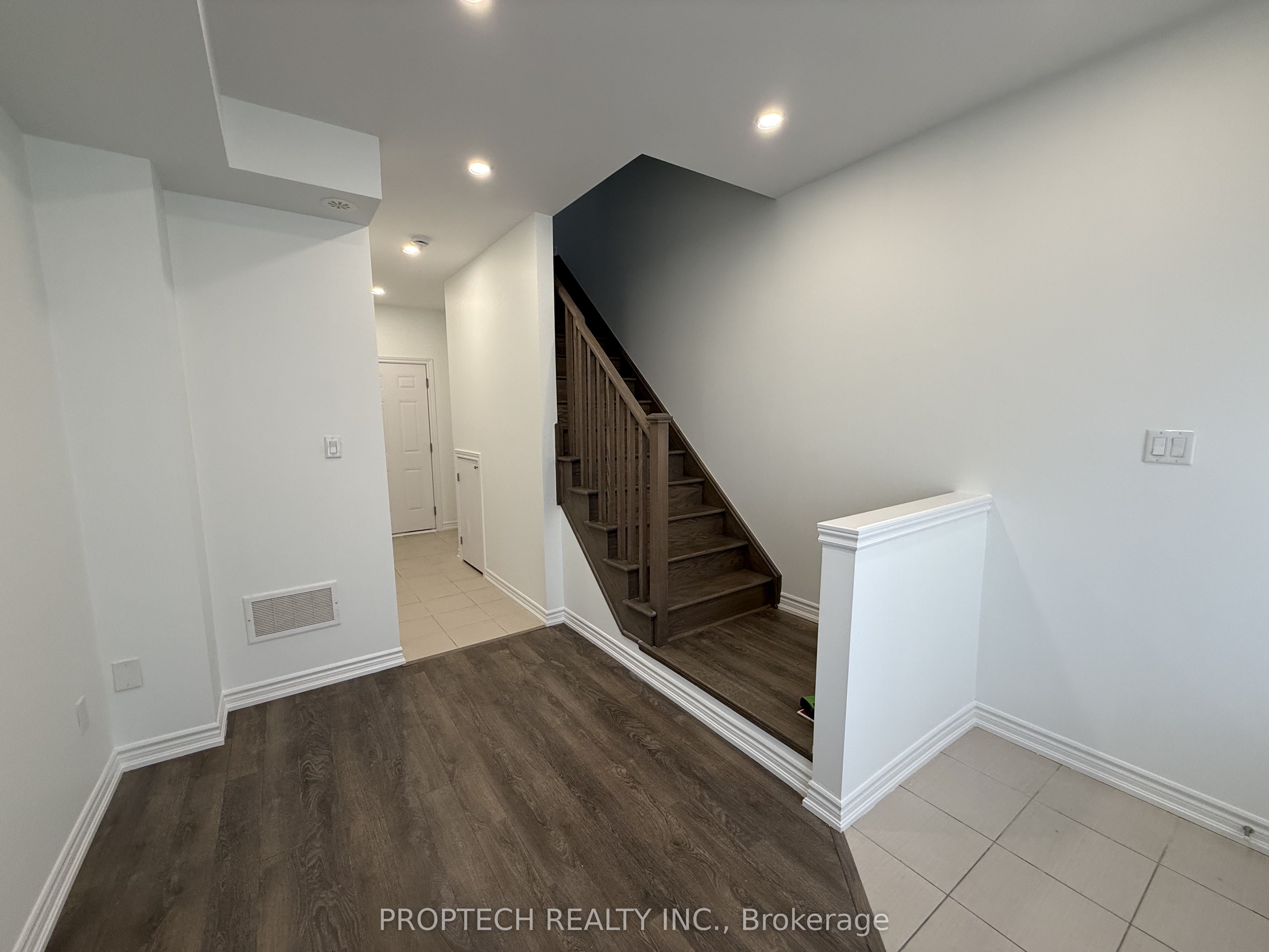 Additional image 3 of 58-484 Arthur Bonner Avenue, Markham, ON, L6B 1N1