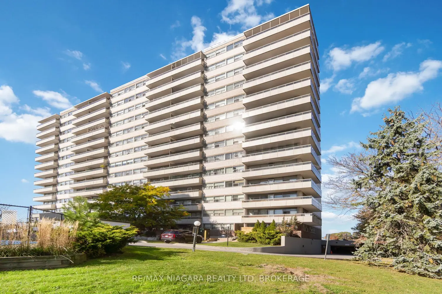 Additional image 18 of 215 Glenridge Avenue 409