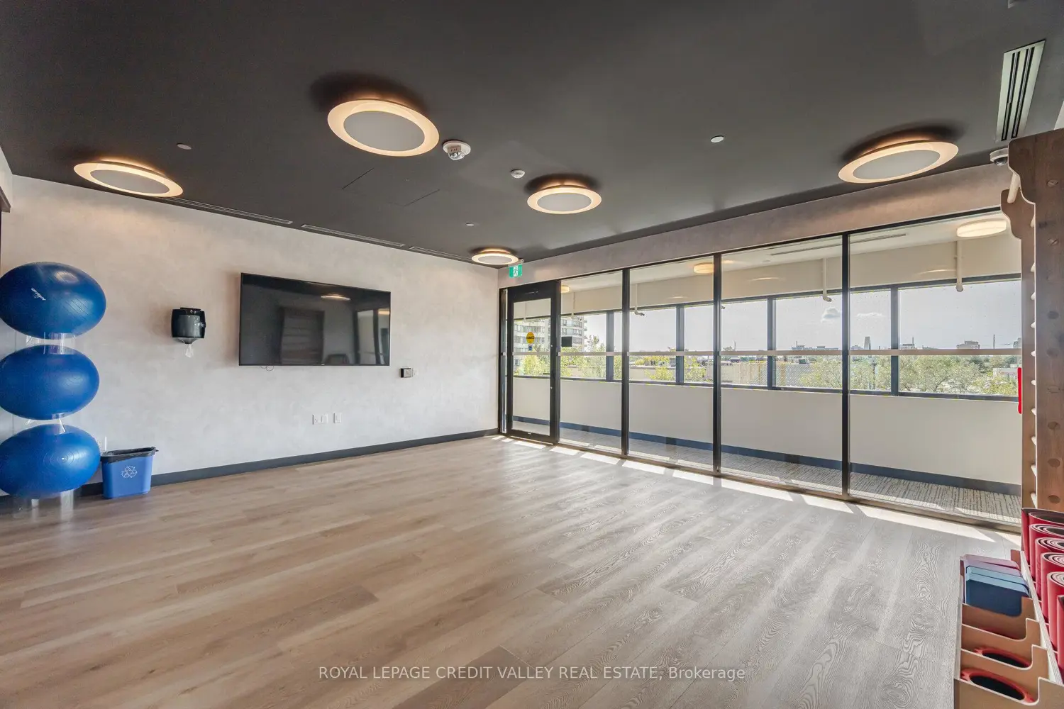 Additional image 13 of 86 Dundas Street 315