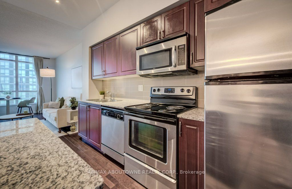 Additional image 5 of 3008-215 Fort York Boulevard, Toronto, ON, M5V 4A2