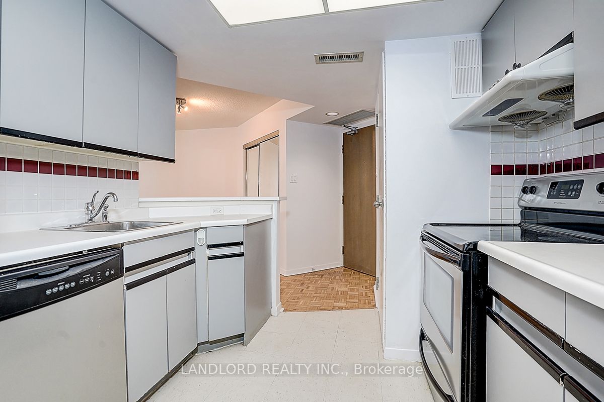 Additional image 6 of 907-1001 Bay Street, Toronto, ON, M5S 3A6