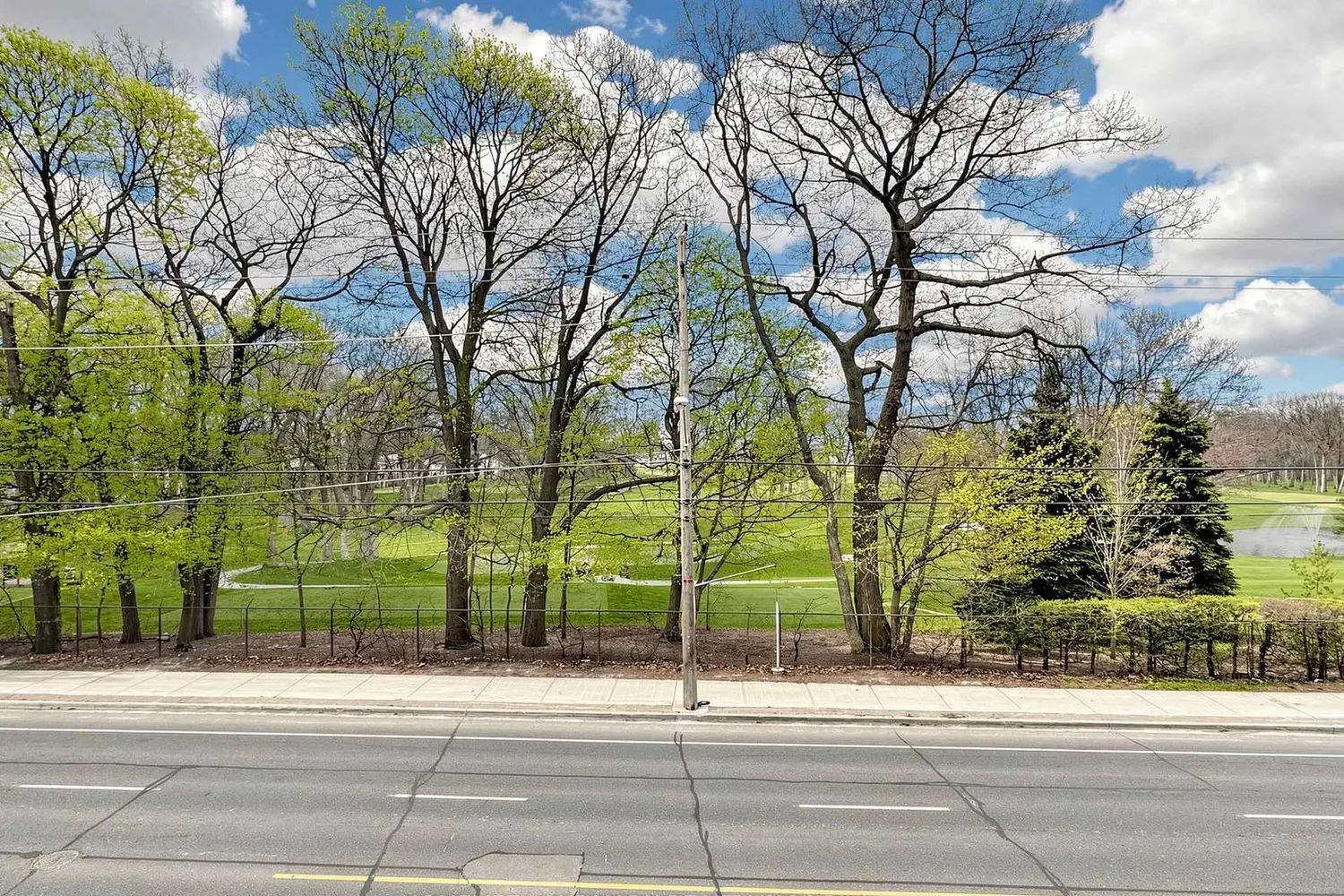Additional image 16 of 1350 Kingston Road 209