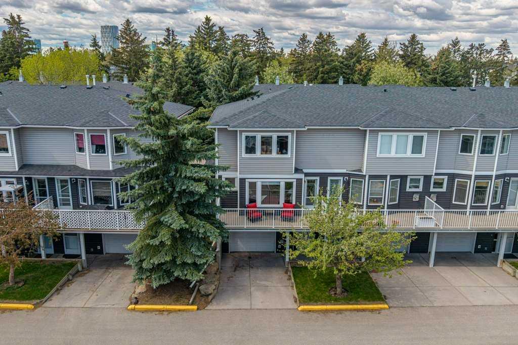 Additional image 2 of 675 Regal Park NE, Calgary, AB, T2E 0S6